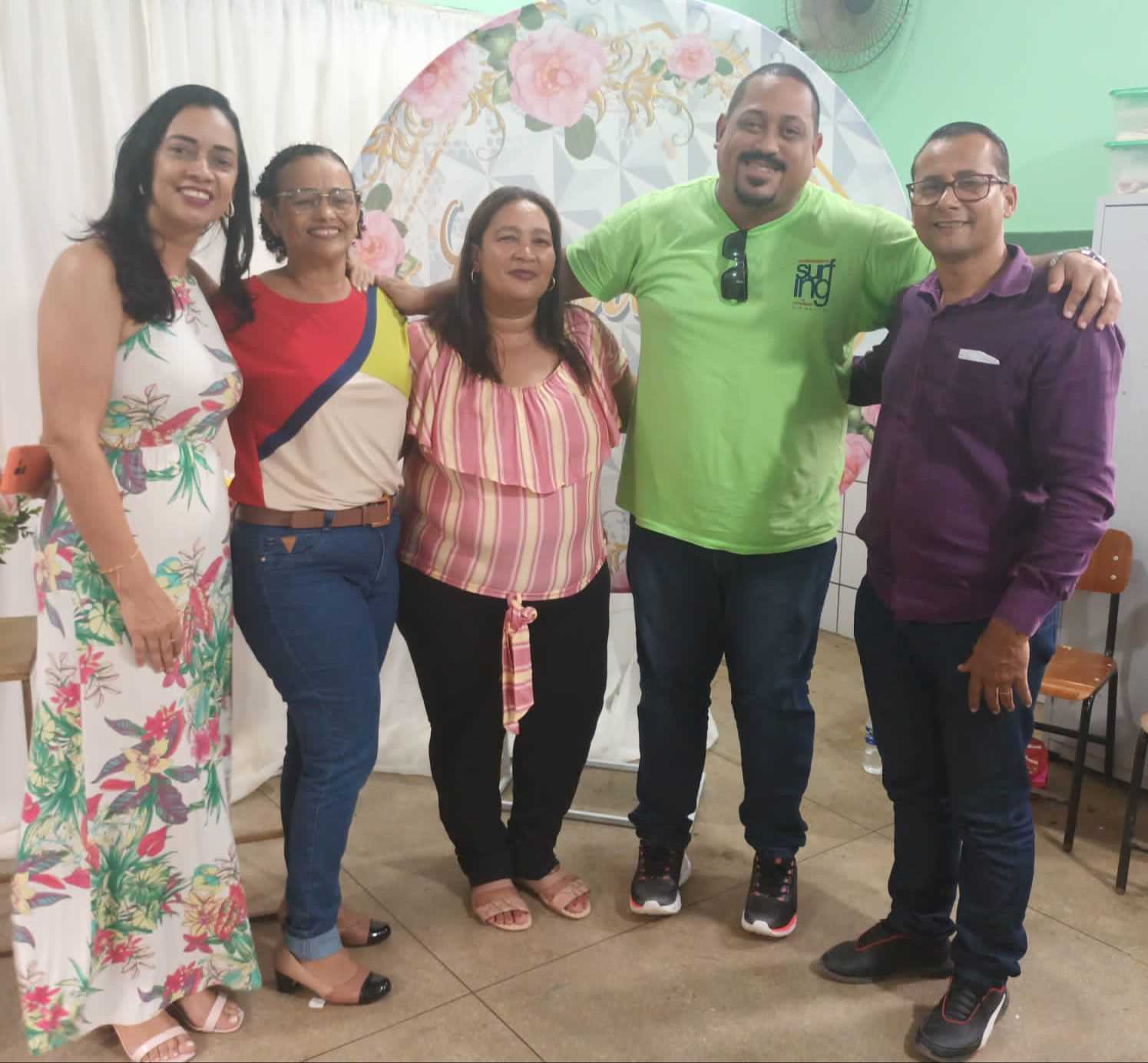 Camacã: Secretaria de Educação faz visita as escolas do campo e aproveita para prestigiar a festa do dia das Mães.
